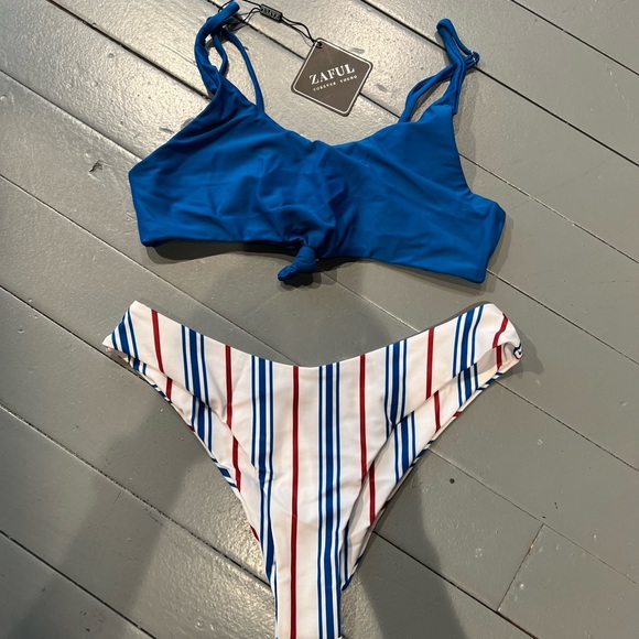 Bikini sets - Picture 3 of 7